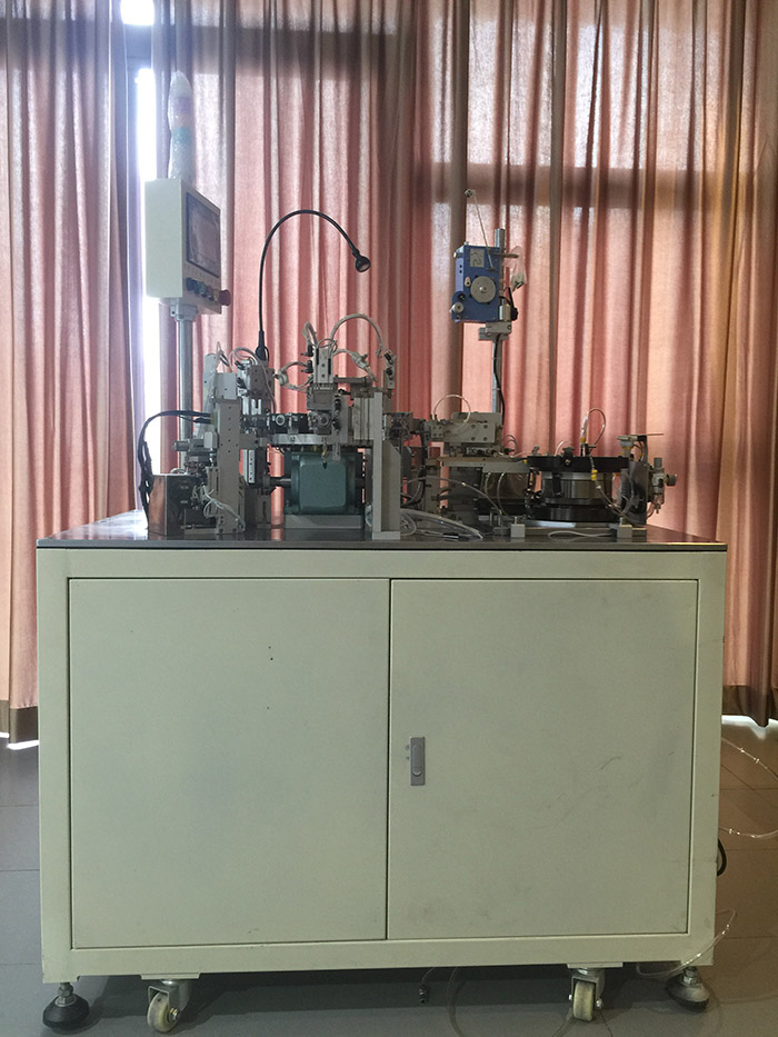 電感繞線(xiàn)機(jī)